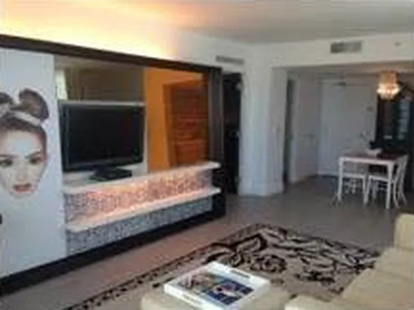 1100 West Ave #1401, Miami Beach, FL 33139