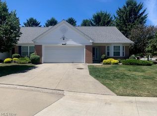 174 Marilyn Ln, Eastlake, OH 44095