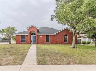 1101 Weaver St, Cedar Hill, TX 75104