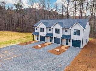 200 Back Pine Way #A, Ellijay, GA