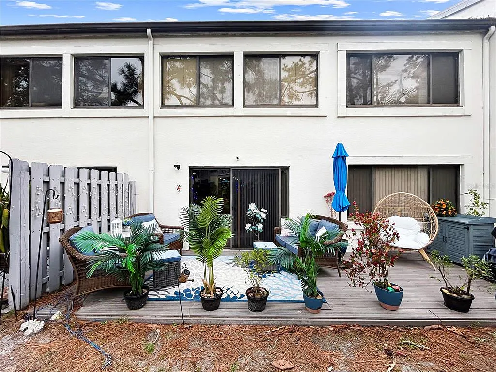 Building Photo - 11440 Harbor Way #5013