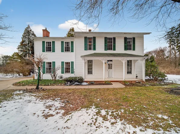 4940 Wolf Rd, Erie, PA 16505