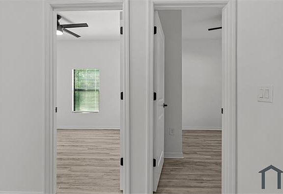 2nd image of 1104 Gretchen Ave S #1104