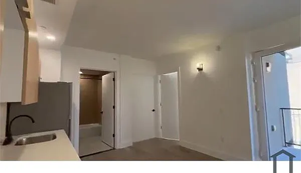 354 E 194th St #3F — Photo 1