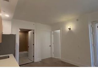 354 E 194th St #3F, Bronx, NY 10458