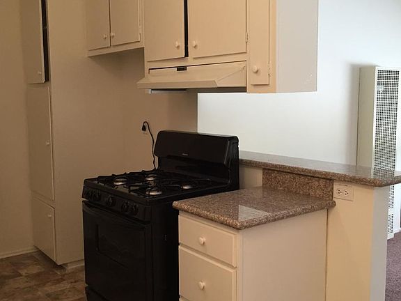 4th image of 5511 Corteen Pl APT 11
