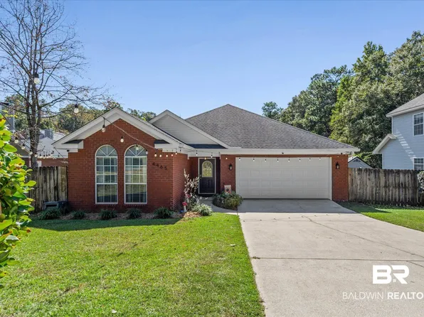 4465 Wolf Creek Dr N, Mobile, AL 36609