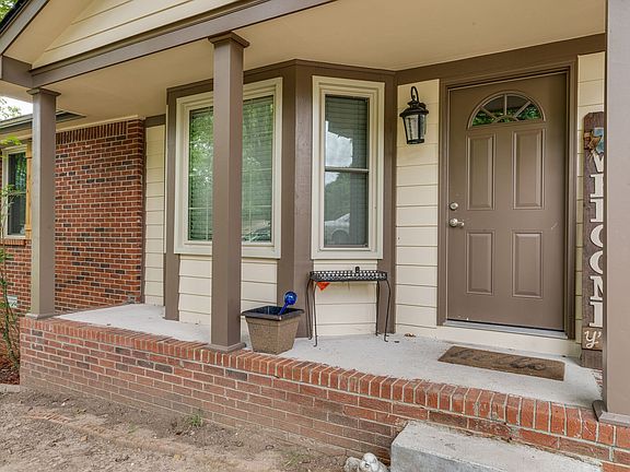 4th image of 1330 Winding Way Dr