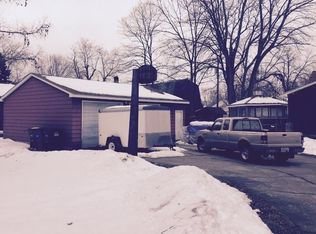 2571 Decatur St, Lake Station, IN 46405