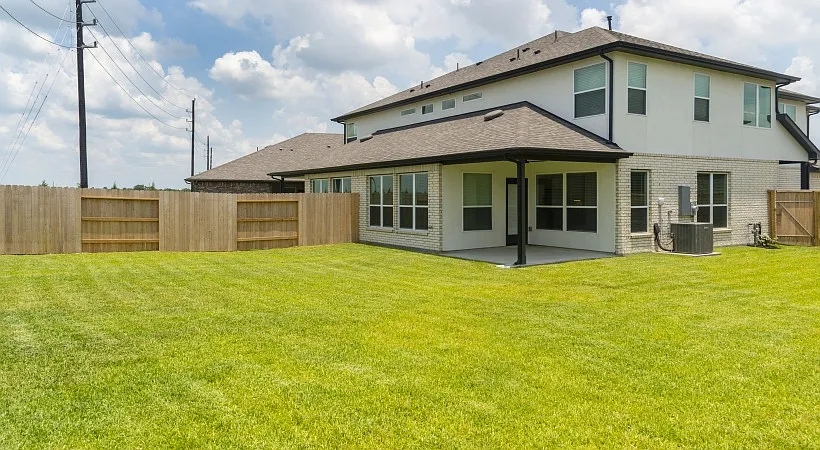 Aruba Bend Dr, Katy — Photo 1