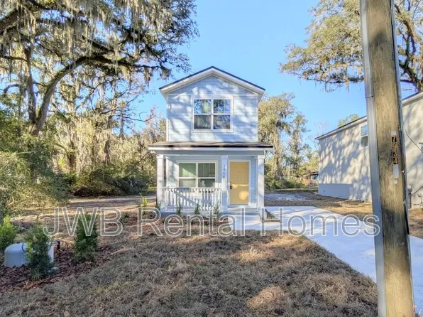 7948 Harding Ave, Jacksonville, FL 32219