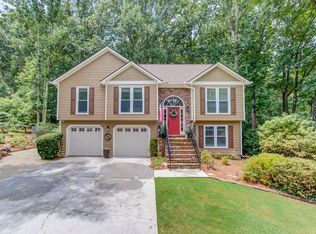 210 Leighs Grove Way, Grayson, GA 30017