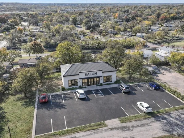 213 W Eldred St #1, Burleson, TX 76028