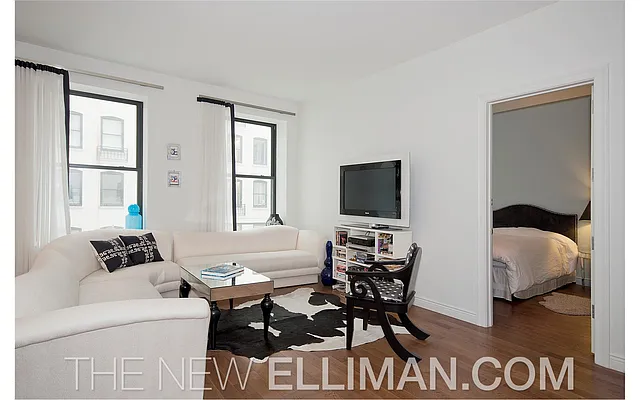 Rented by Douglas Elliman | media 14
