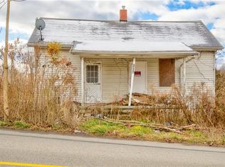 2004 Pleasant Grove Rd, Claysville, PA 15323