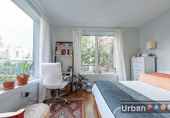 4th image of 481 E 21st St #4D