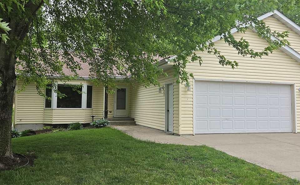 1st image of 14351 Hill N Dale Dr