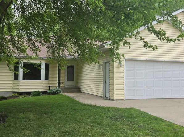 14351 Hill N Dale Dr, Waseca, MN 56093