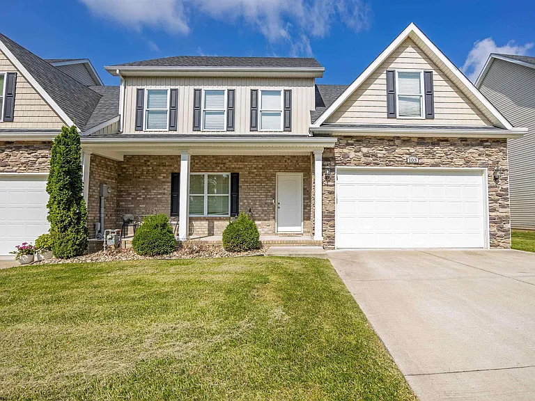 103 Red Oak Ln — Photo 2