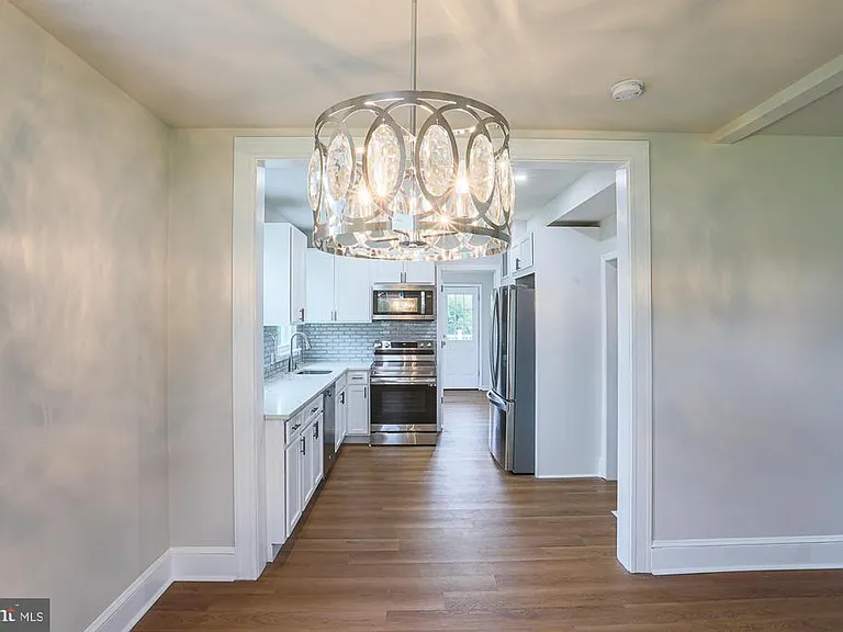 6512 Golden Ring Rd — Photo 4
