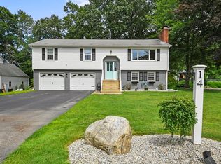 14 Jaybee Ave, Dudley, MA 01571