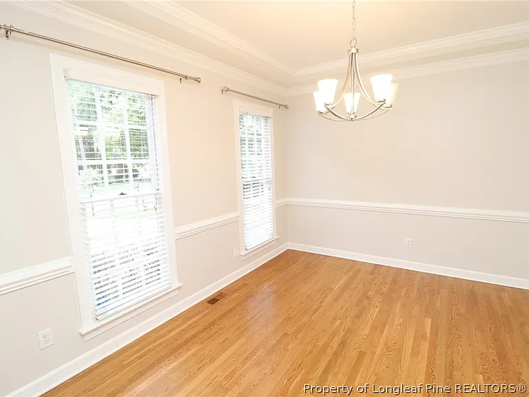 107 Hardaway Ct — Photo 4