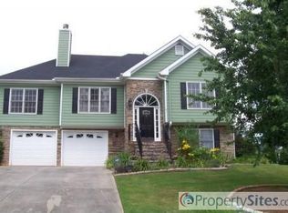 63 Planters Dr, Cartersville, GA 30120