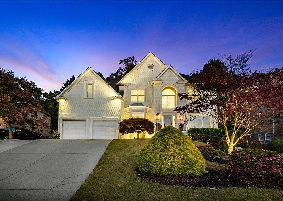 1st image of 3713 Lake Edge Dr