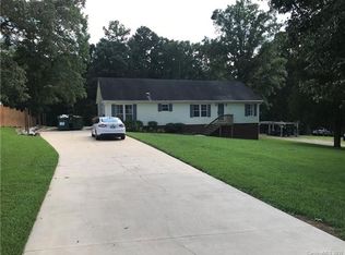 840 Howard Ave, Gastonia, NC 28054