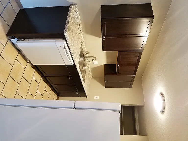 Briar Oaks Apartments — Photo 12