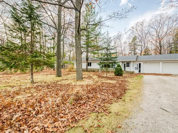 11921 Lakeview Rd, Ellison Bay, WI 54210