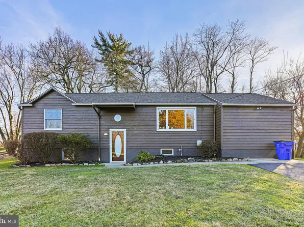 9081 Upton Rd, Ellicott City, MD 21042