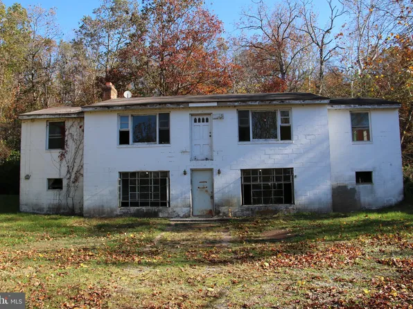 859 Brush Creek Rd, Winchester, VA 22603