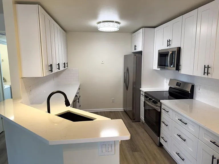 162 Lindfield Cir — Photo 9