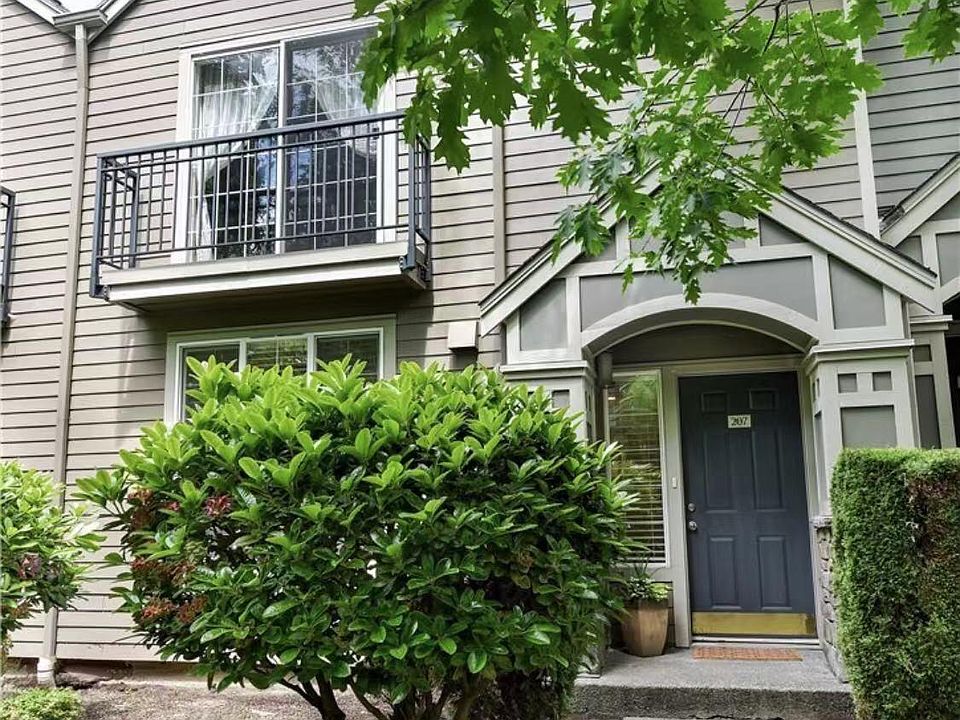 1st image of 12310 NE 92nd St APT 207