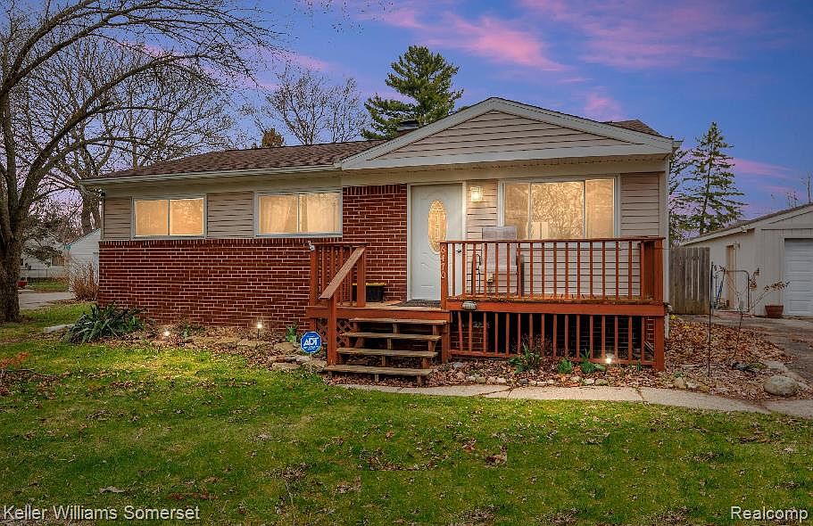 1st image of 6470 Adamson Dr