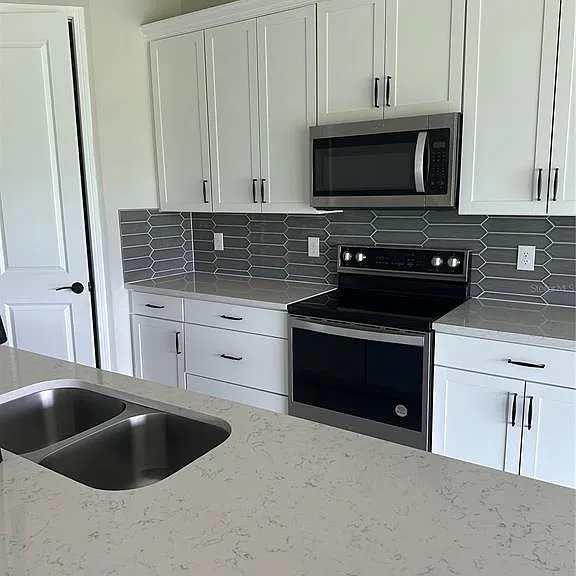 17663 Saw Palmetto Ave — Photo 10