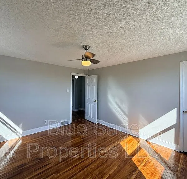 66 Folcroft Ave — Photo 24