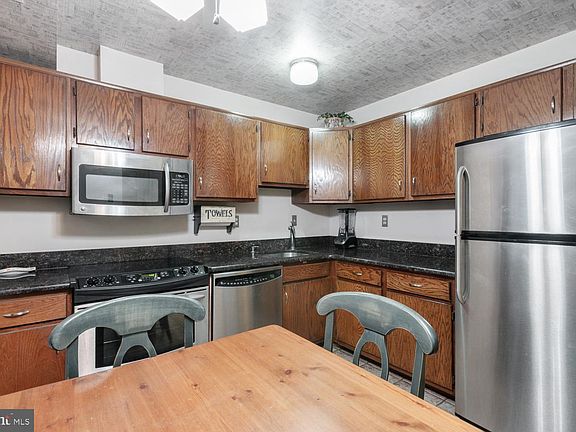 3rd image of 5308 Anchor Ct