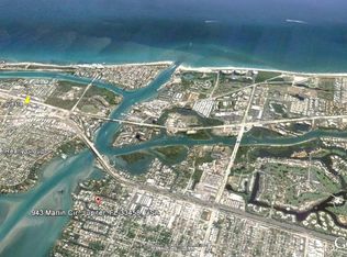 943 Marlin Cir, Jupiter, FL 33458