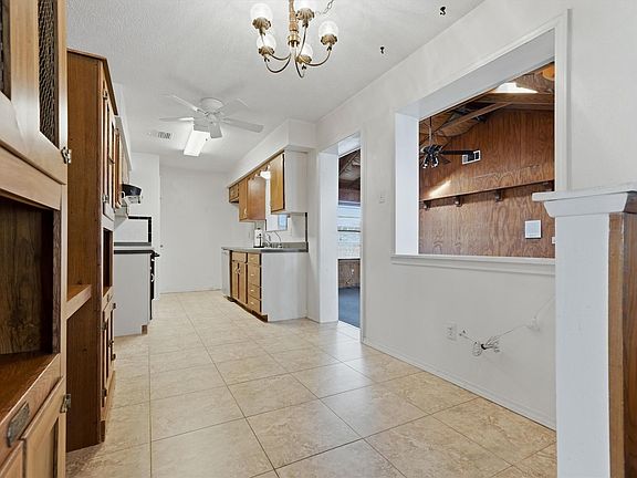 5th image of 1817 Indian School Rd