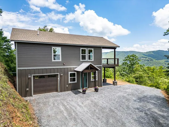 300 Sugarwood Dr, Marble, NC 28906