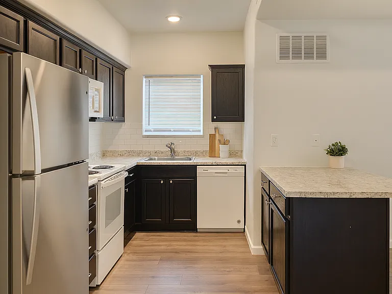 AP Properties — Photo 33