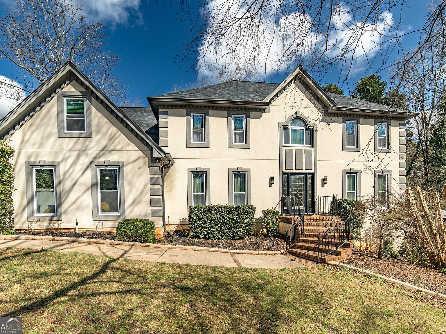 2157 Lake Ridge Ter