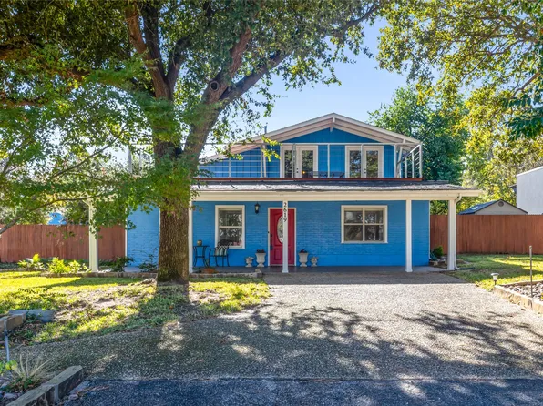 2619 Peninsula Dr, Grapevine, TX 76051