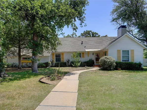 2408 Northwood Ter, Denton, TX 76209