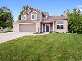 3335 Firethorne Ct, Fort Wayne, IN 46814