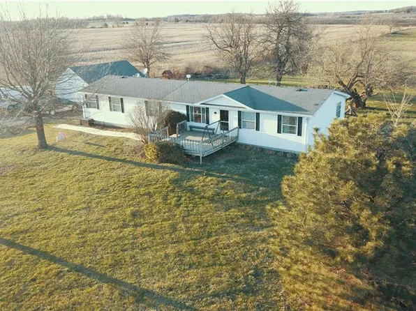 1415 NW 325th Rd, Holden, MO 64040