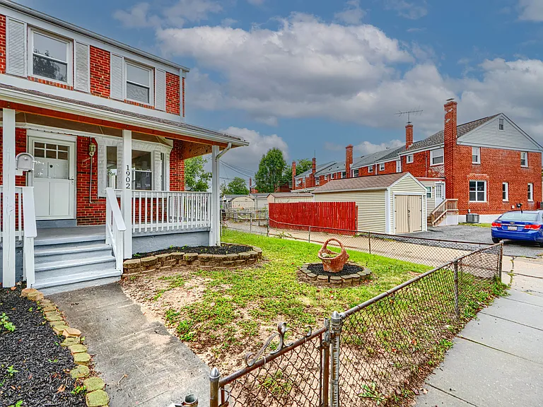 FENCED FRONT YARD
