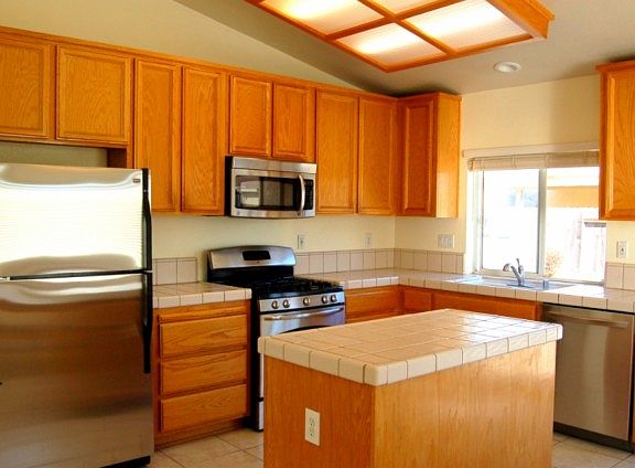 2nd image of 8253 Lake Willow Way